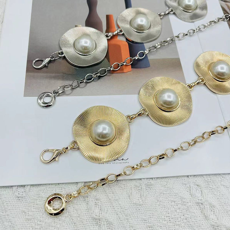 Fringe Disk Iconic Pearl Station Chain Belt